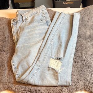 Good American Light Wash Skinny Jeans